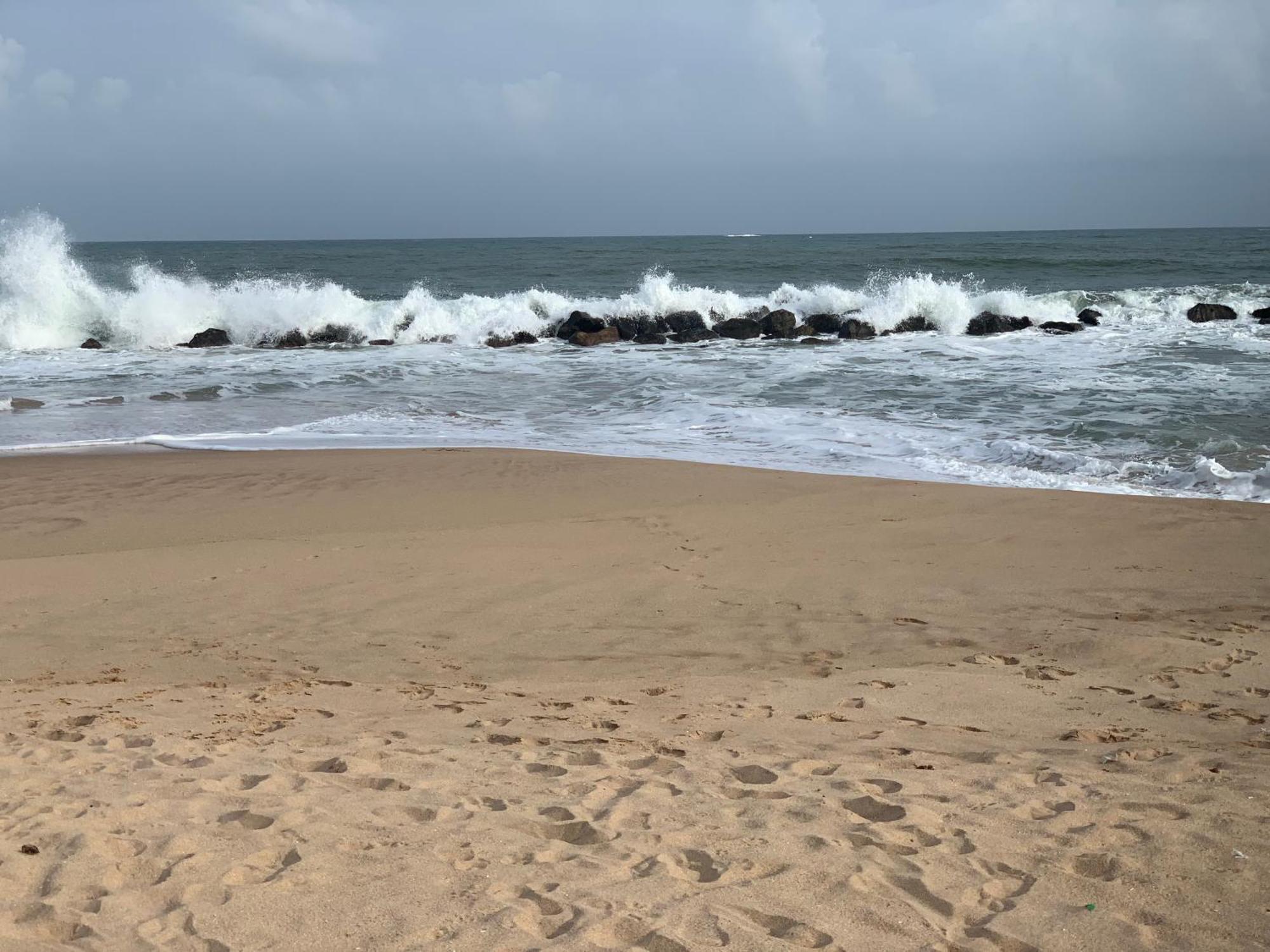 Canoe Beach Resort Tangalle Exteriör bild